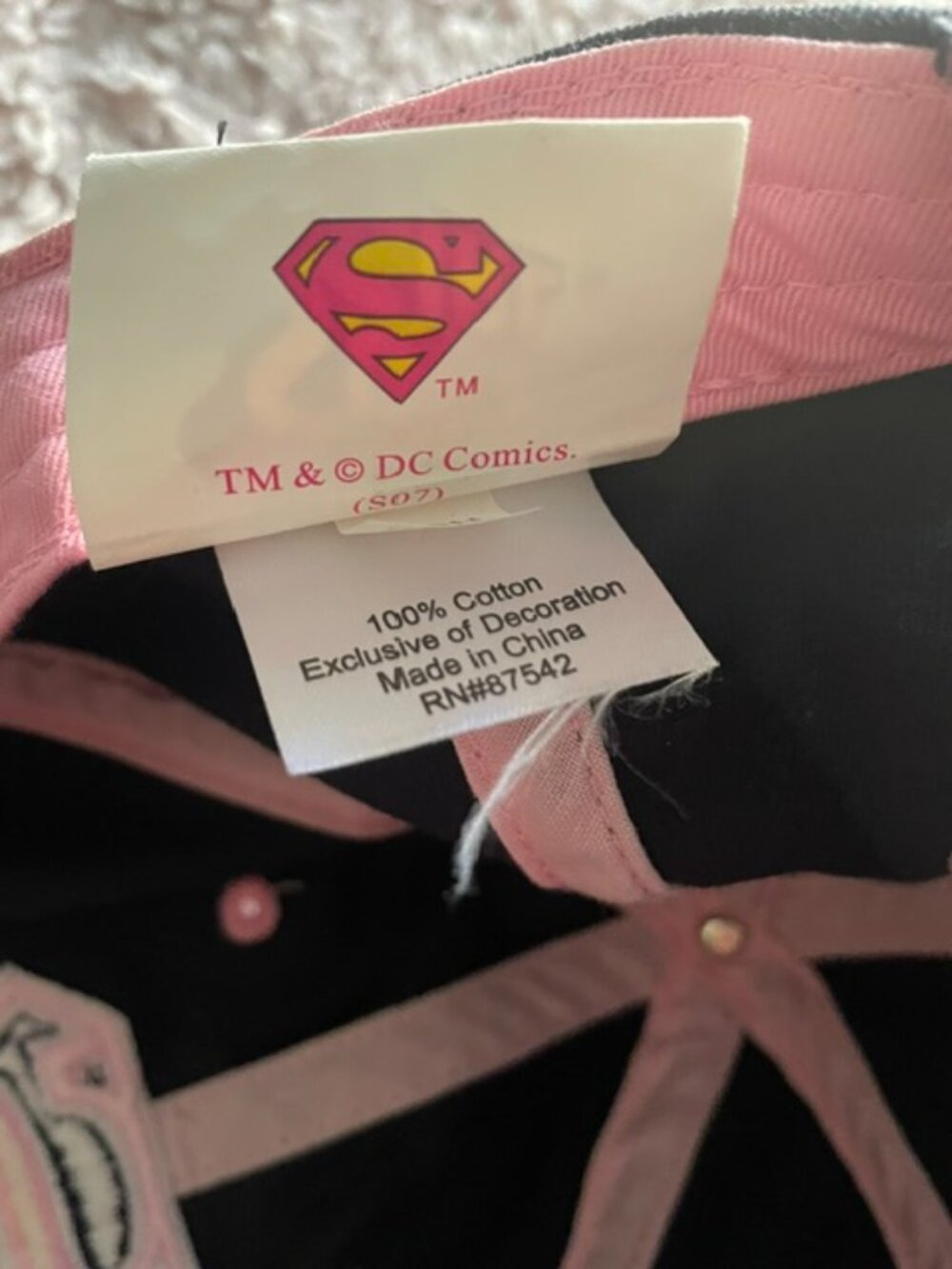 Vintage 2007 DC Comics Pink Superman Hat Distressed Black Baseball Cap OSFM - Picture 6 of 7